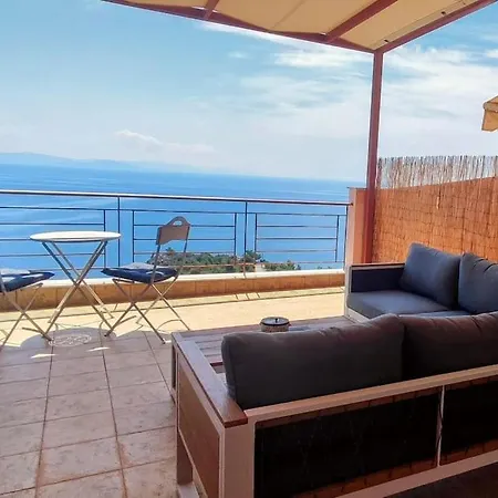 Simply Meraki Gytheian Apt With Panoramic Sea View Gythio Exterior photo