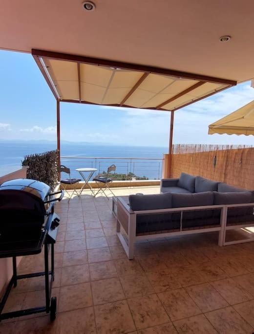Simply Meraki Gytheian With Panoramic Sea View *