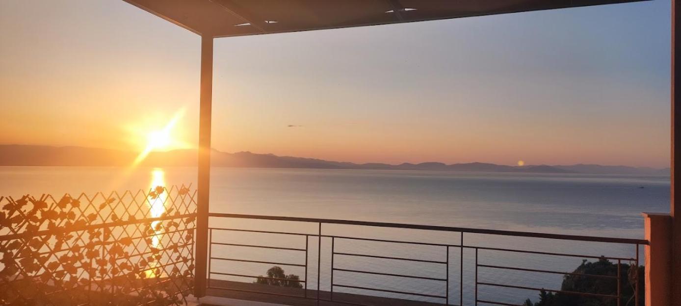 Simply Meraki Gytheian With Panoramic Sea View * Gythio